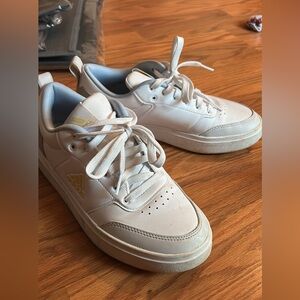 Addis shoes worn a handful of times